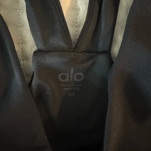 ALO Yoga Airbrush Real Bra Tank XS - Picture 4 of 4